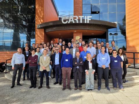 nell'immagine, i partecipanti al progetto