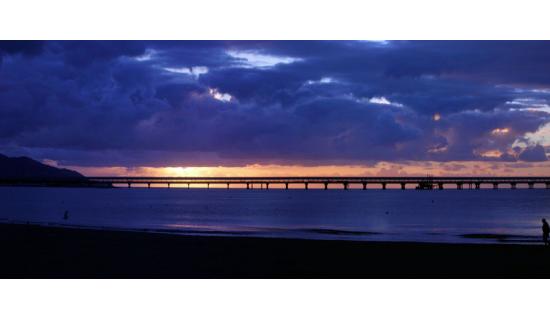 La spiaggia di Manfredonia all'alba. - Salvatore Triventi - FotoDaSogno - Cc-by-sa-3.0