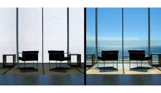 immagine di una finestra con dispositivo OLED