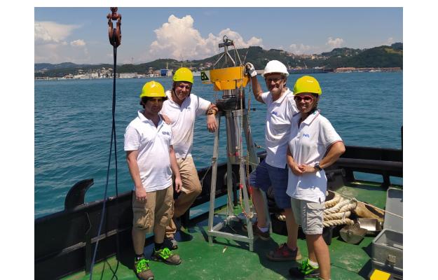 4 ricercatori enea su barca