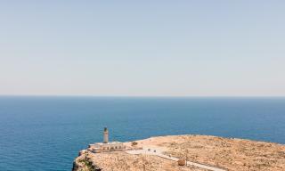 Osservatorio Climatico di Lampedusa e Stazione del Farodi Punta Grecale Osservatorio Climatico di Lampedusa e Stazione del Faro di Punta Grecale ©ICOS RI/Pekka Pelkonen.